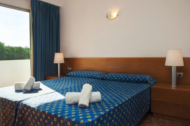 Maria Hotel Es Pujols Bagian luar foto